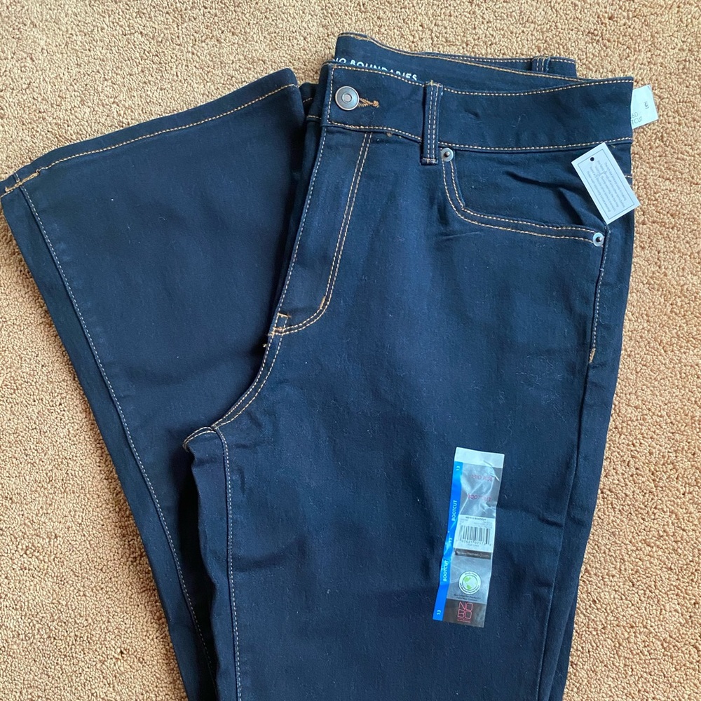 NEW JEANS